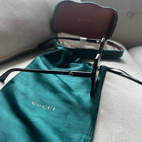 Gucci new never use sunglasses - Picture 4 of 6
